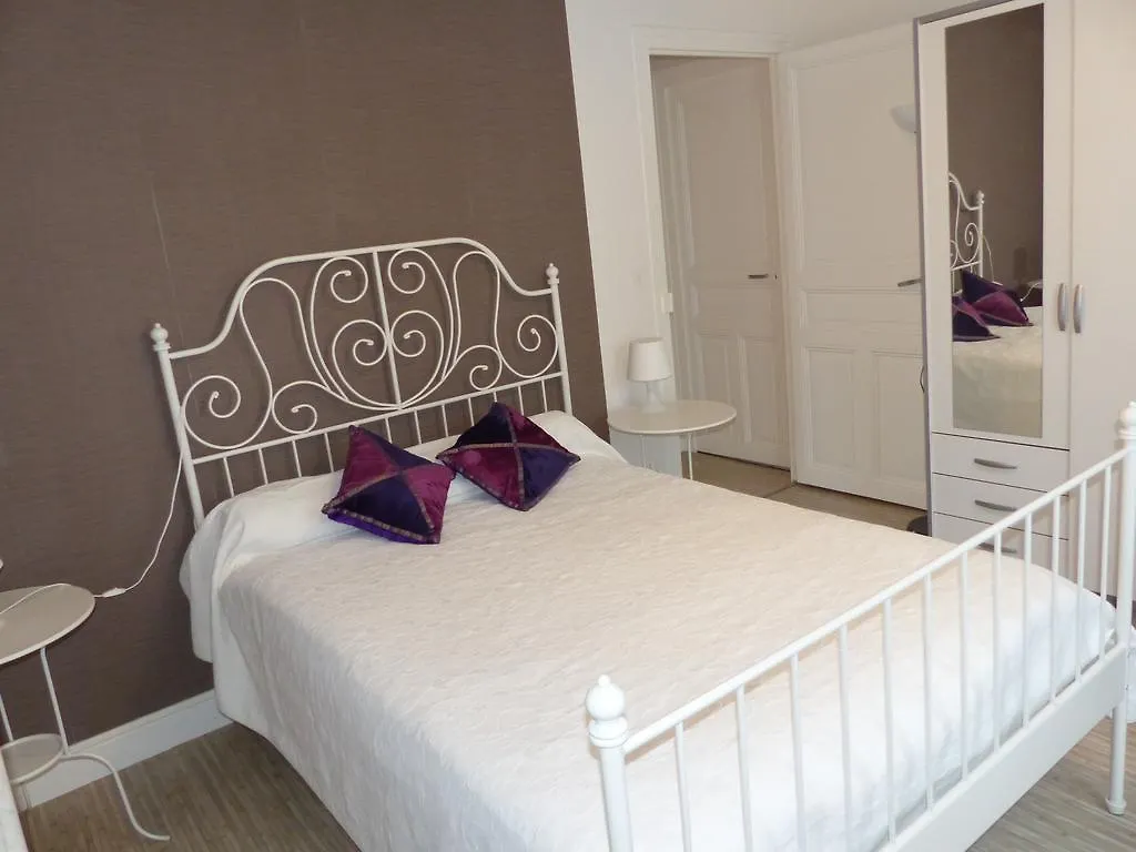 Villa Agnes Vichy 0*,  France